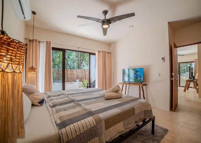 Modern With Pool Fast Wifi Perfect *