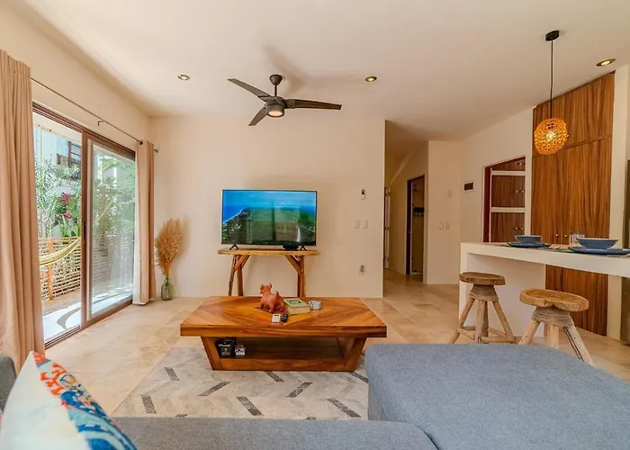 Apartment Modern With Pool Fast Wifi Perfect *